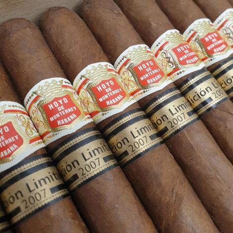 Lot 348 - Hoyo de Monterrey Regalos 