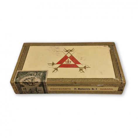 Lot 349 - Montecristo No. 5