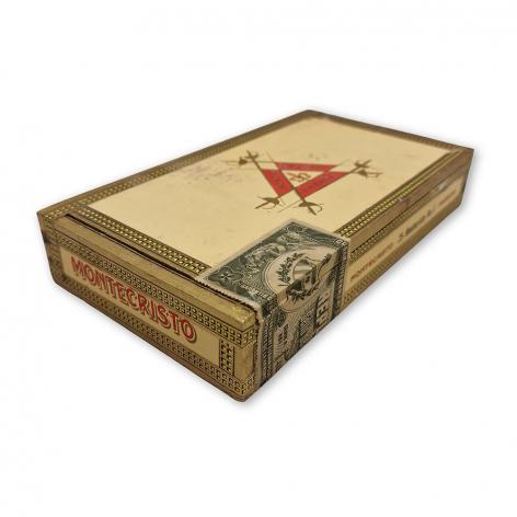 Lot 349 - Montecristo No. 5