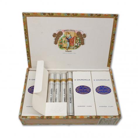 Lot 34 - Romeo y Julieta Churchills