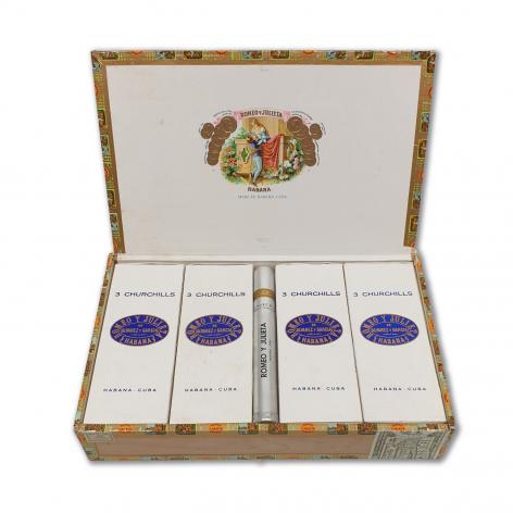 Lot 34 - Romeo y Julieta Churchills