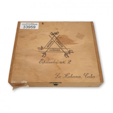 Lot 34 - Montecristo Especiales No. 2