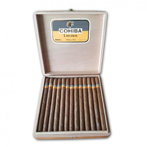 Lot 34 - Cohiba Lanceros