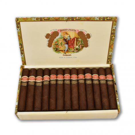 Lot 351 - Romeo y Julieta  Robustos 