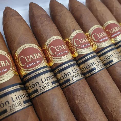 Lot 352 - Cuaba Piramides