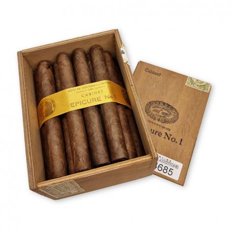 Lot 352 - Hoyo de Monterrey Epicure No. 1