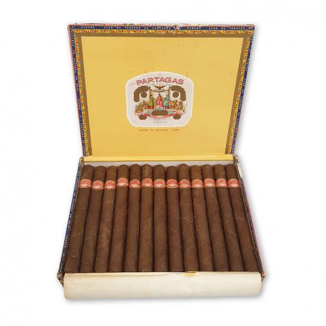 Lot 354 - Partagas Churchills de Luxe