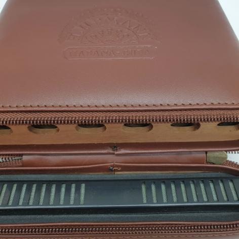 Lot 355 - H. Upmann Robustos