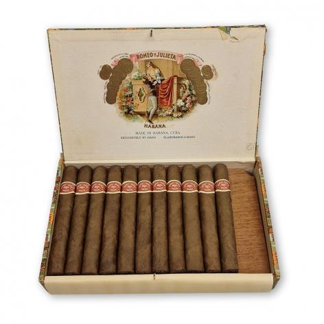 Lot 355 - Romeo y Julieta Seleccion Reservada No. 3