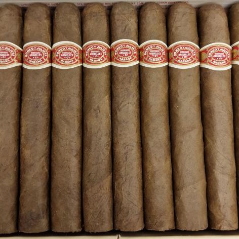 Lot 355 - Romeo y Julieta Seleccion Reservada No. 3