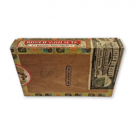 Lot 355 - Romeo y Julieta Seleccion Reservada No. 3