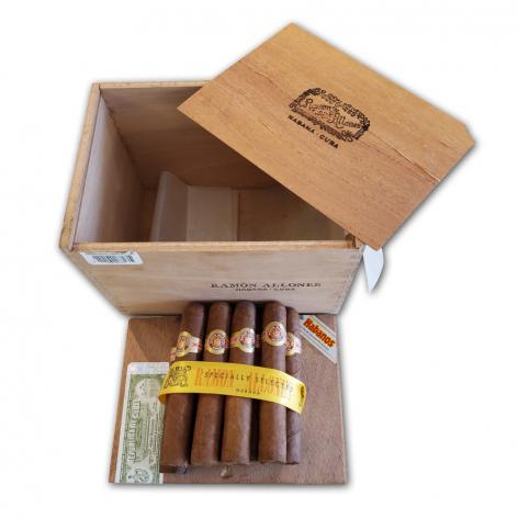 Lot 357 - Ramon Allones Specially Selected
