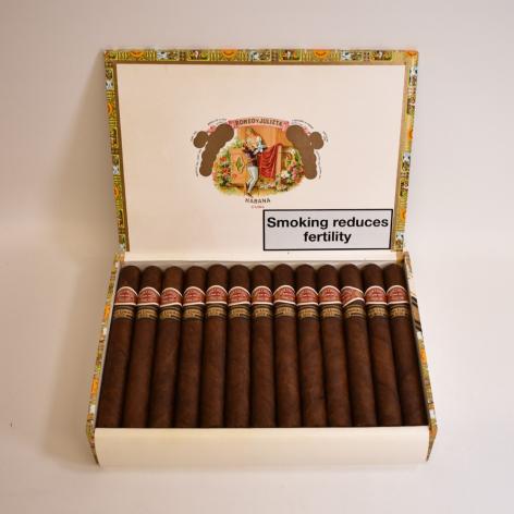 Lot 357 - Romeo y Julieta Tacos 