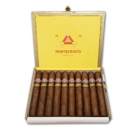 Lot 358 - Montecristo  520
