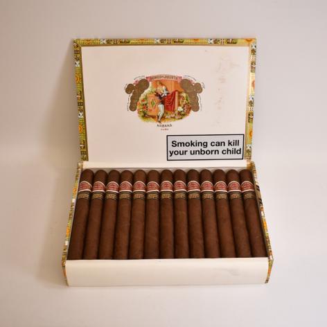 Lot 358 - Romeo y Julieta Tacos 