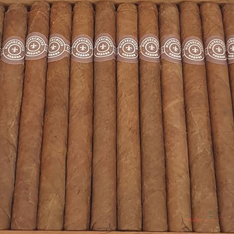Lot 35 - Montecristo Joyitas