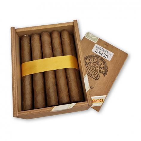 Lot 35 - H. Upmann Magnum 46