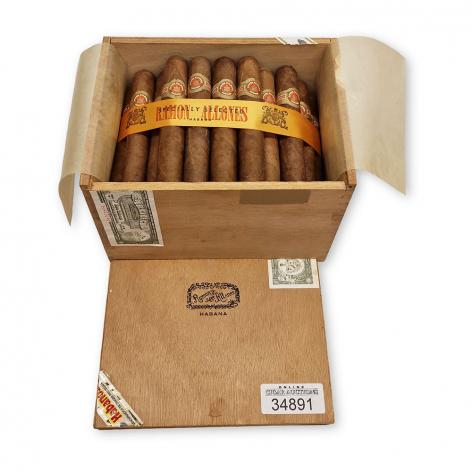 Lot 35 - Ramon Allones Specially Selected