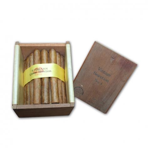 Lot 35 - H.Upmann Vintage Selection no.4