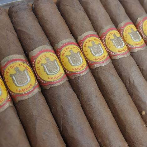 Lot 360 - El Rey Del Mundo Panetelas Largas
