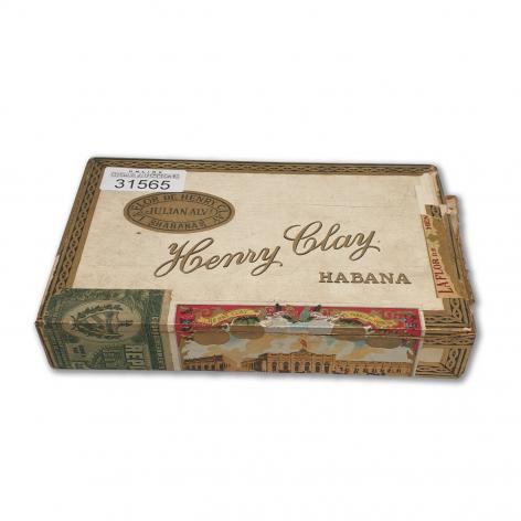 Lot 365 - Henry Clay Petit Coronas