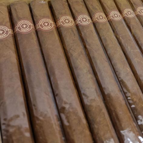 Lot 366 - Montecristo No. 3