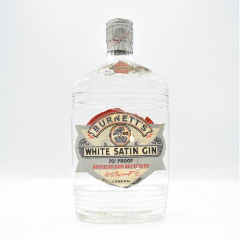 Lot 368 - Burnett's White Satin Gin Spring Cap 