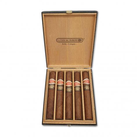 Lot 369 - Romeo y Julieta Escudos