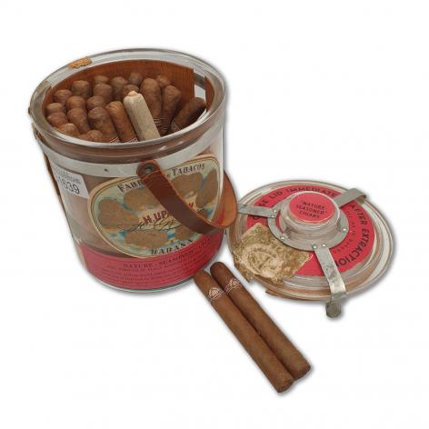 Lot 369 - H. Upmann Petit Coronas