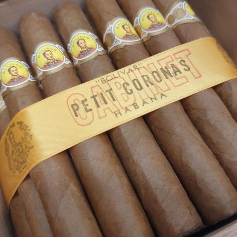 Lot 36 - Bolivar Petit Coronas 
