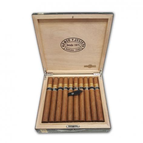 Lot 371 - Romeo y Julieta Churchill Reserva