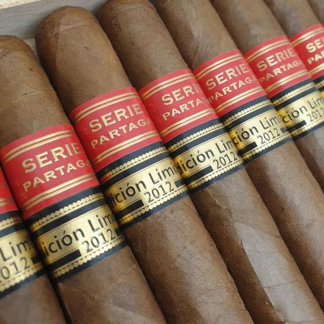 Lot 373 - Partagas Serie C No.3