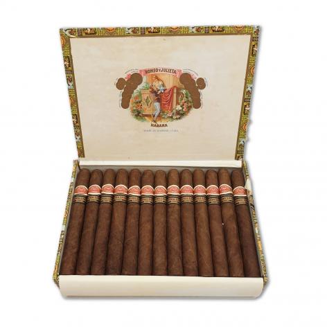 Lot 374 - Romeo y Julieta Hermosos No.1