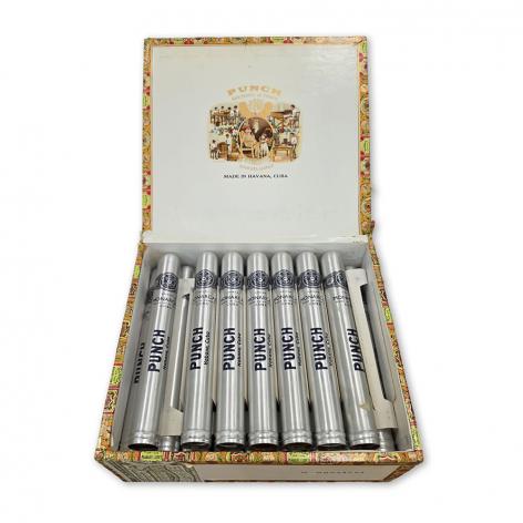Lot 375 - Punch Monarchs (Monarcas)
