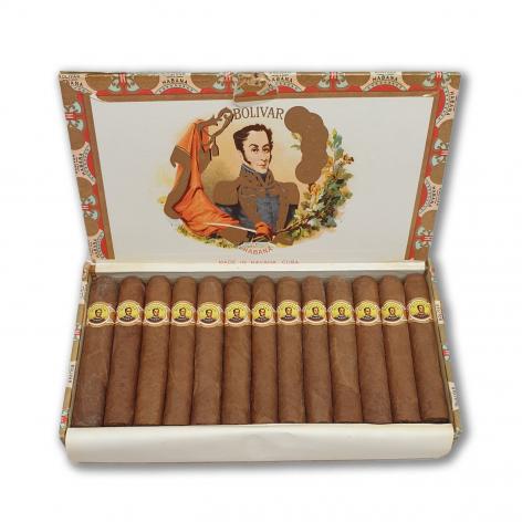 Lot 376 - Bolivar Royal coronas 