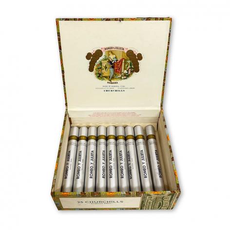 Lot 377 - Romeo y Julieta Churchills 