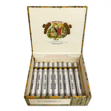 Lot 377 - Romeo y Julieta Churchills 