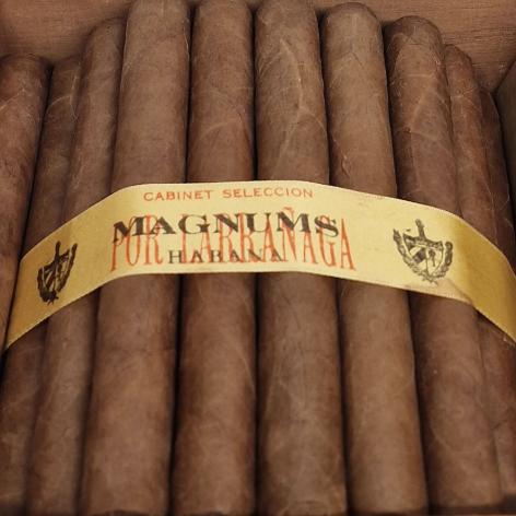 Lot 378 - Por Larranaga Magnums