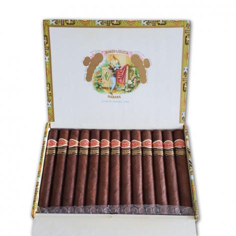 Lot 379 - Romeo y Julieta Hermosos No.2