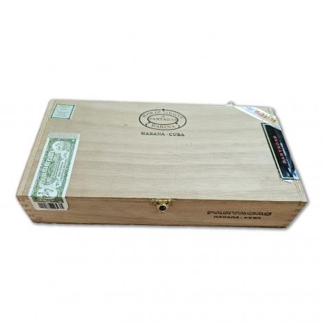 Lot 37 - Partagas Serie E No 2 