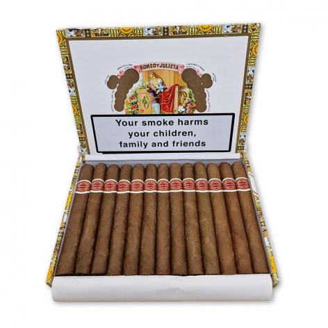 Lot 37 - Romeo y Julieta Belvederes
