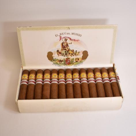 Lot 380 - El Rey del Mundo Choix de L&#39Epoque