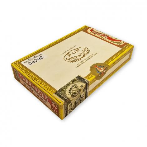 Lot 380 - Por Larranaga Petit Coronas