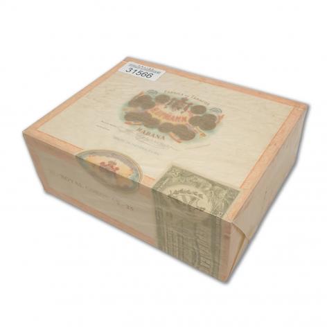 Lot 381 - H. Upmann Royal Coronas