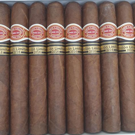 Lot 381 - Romeo y Julieta Capuletos
