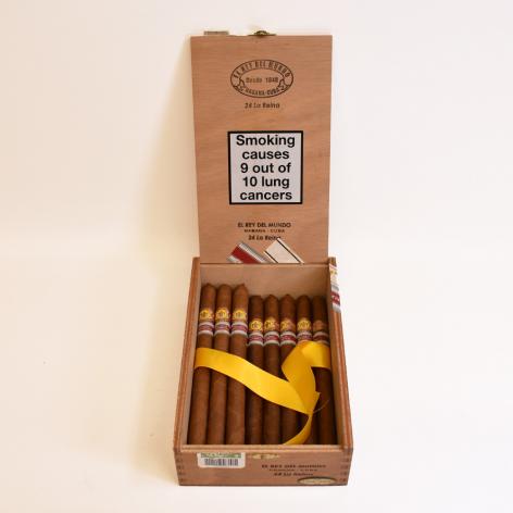 Lot 382 - El Rey del Mundo La Reina