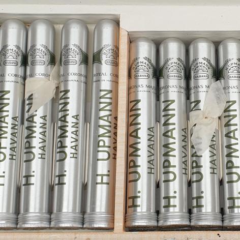 Lot 383 - H. Upmann Tres Tubos