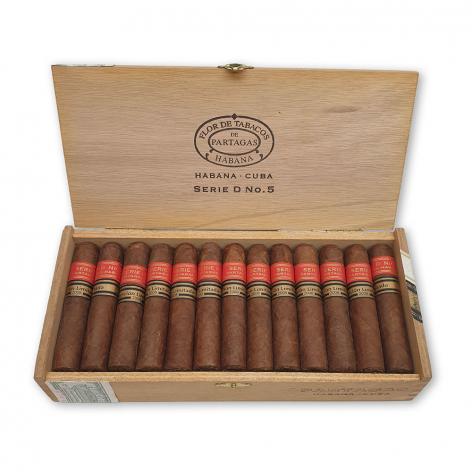 Lot 383 - Partagas Serie D No. 5 