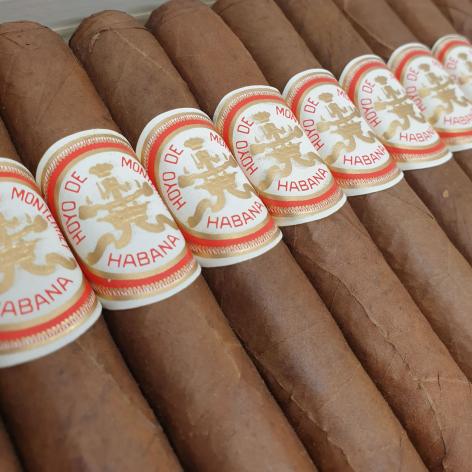 Lot 384 - Hoyo de Monterrey Churchills
