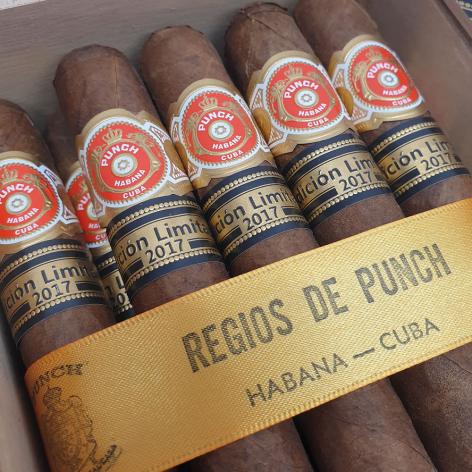 Lot 384 - Punch Regios de Punch 